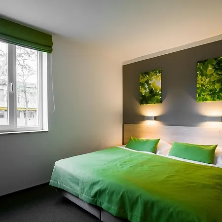 Hotel *** Nat 3*