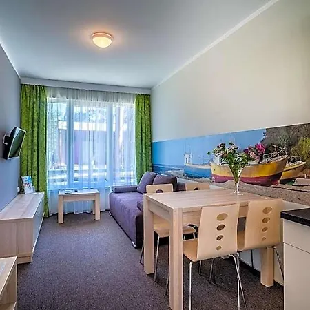 *** Nat Hotel
