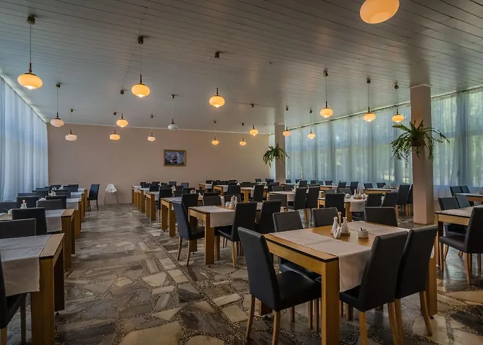 *** Nat 酒店 库瑞尼卡慕斯卡